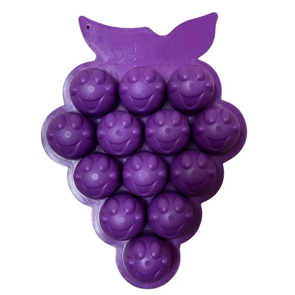 Vintage 90s jello jigglers mold mould happy face grapes kitchen - Picture 1 of 7